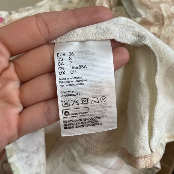 H&M Linen 90s Floral Sweetheart Neckline Top - Picture 5 of 8